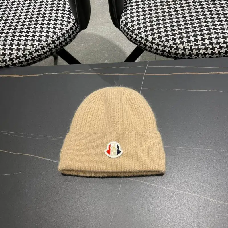 Moncler hat 27 (31)